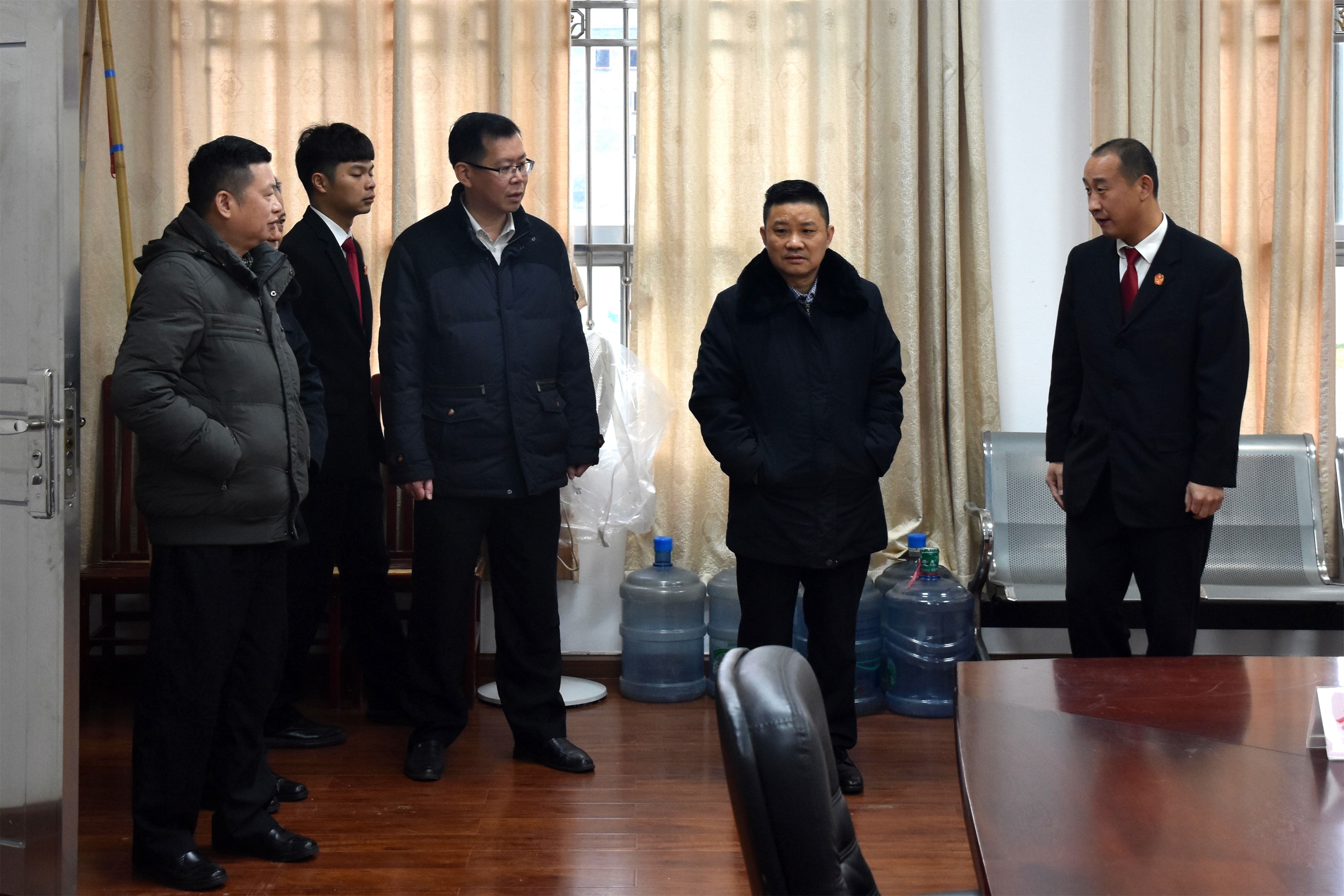 正在上传...
